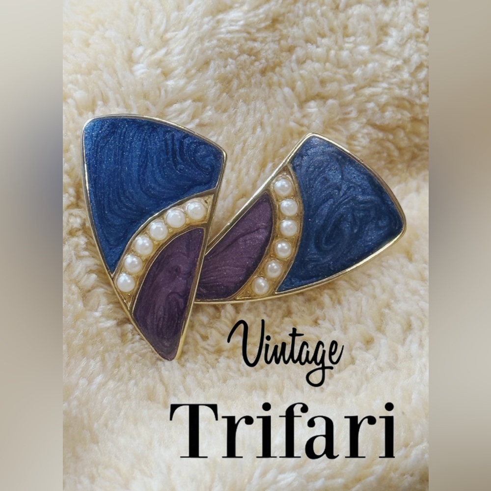 Vintage Crown Trifari Blue and Purple Enamel Seed Pearl Earrings